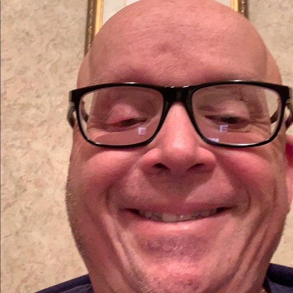 Meet your Posher, Rob - Picture 1 of 1